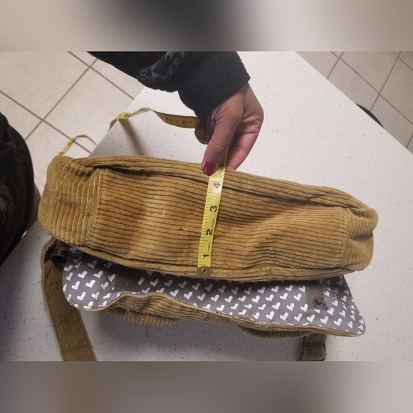 Y2K Billabong Courderoy Messenger Bag Tan/Kakhi Damaged Read Description - Picture 8 of 13